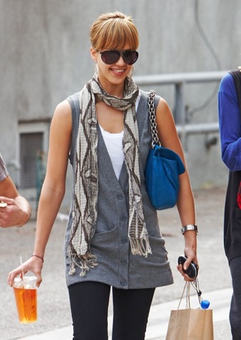 [jessica alba 12[4].jpg]