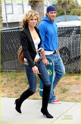 [AnnaLynne McCord 14[5].jpg]