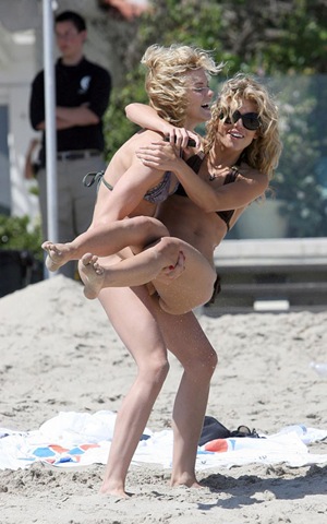 [AnnaLynne McCord 4[6].jpg]