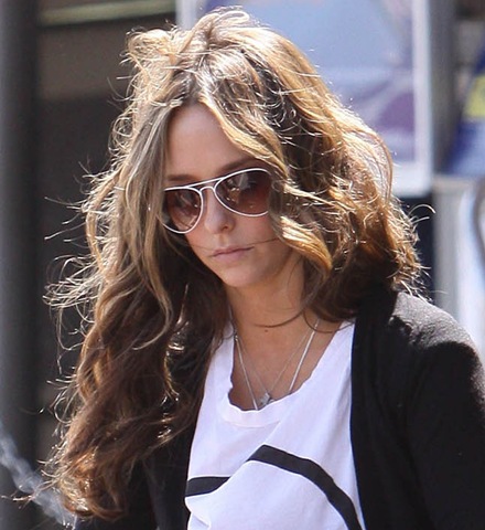 [Jennifer Love Hewitt 3[3].jpg]