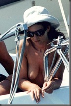 Monica Belluci Topless 3