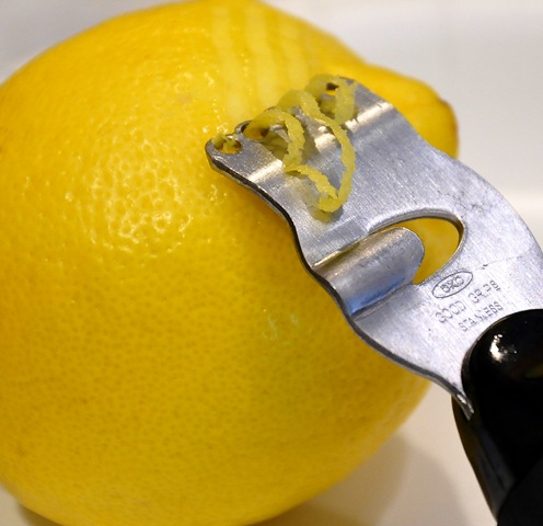 [lemon close up[9].jpg]
