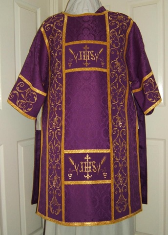 [Casula Romana (6)[2].jpg]