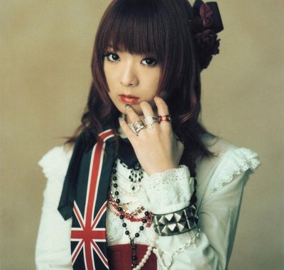 [punk lolita[5].jpg]