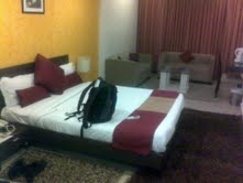 [room[2].jpg]