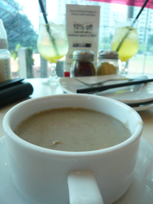[P1040062[6].jpg]