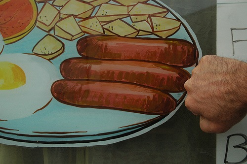 [sausage fingers[5].jpg]