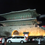 Koreans love ancient gates to the city.