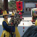Koreans love to leave price tags on mini-gongs.