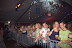 Publiek voor in de tent