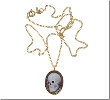 skull-necklace
