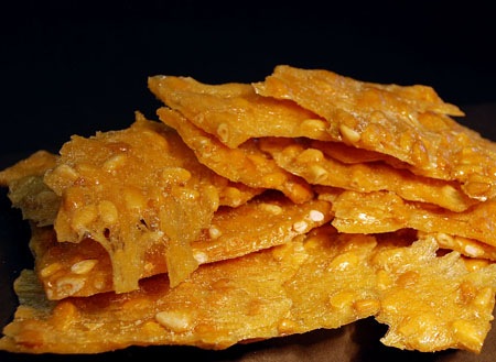 [PineNutBrittle[2].jpg]
