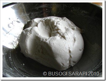 glutinous rice dough© BUSOG! SARAP! 2010