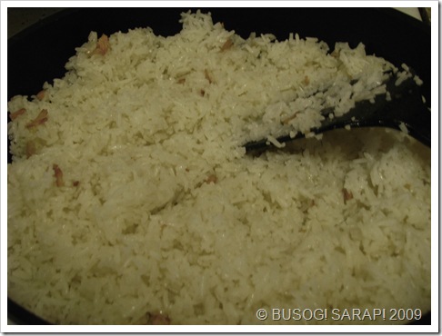 sinangag cooking1© BUSOG! SARAP! 2009