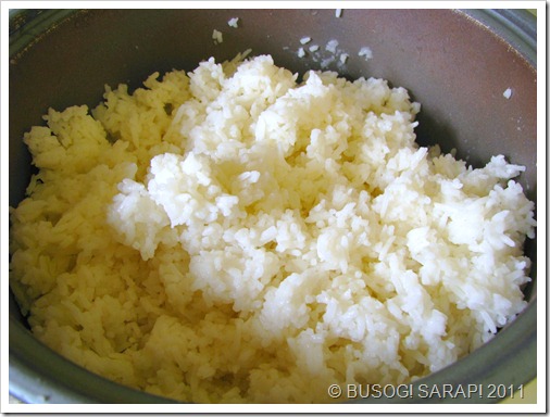 FRIED RICE PREP STEAMED RICE© BUSOG! SARAP! 2011