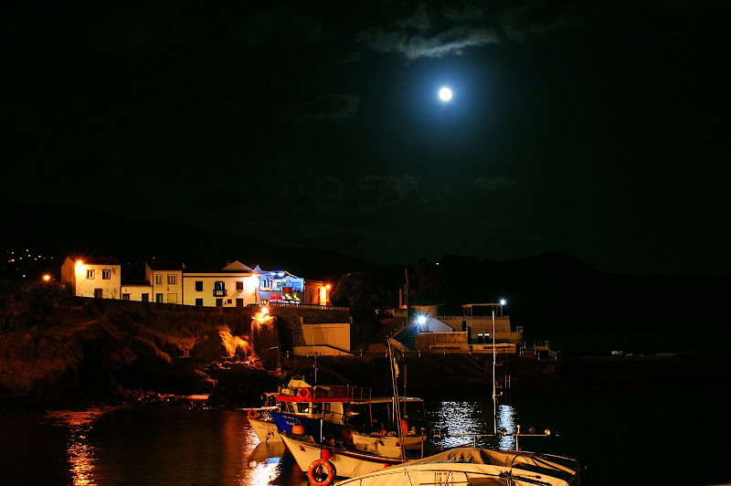 Tenho fases como a Lua