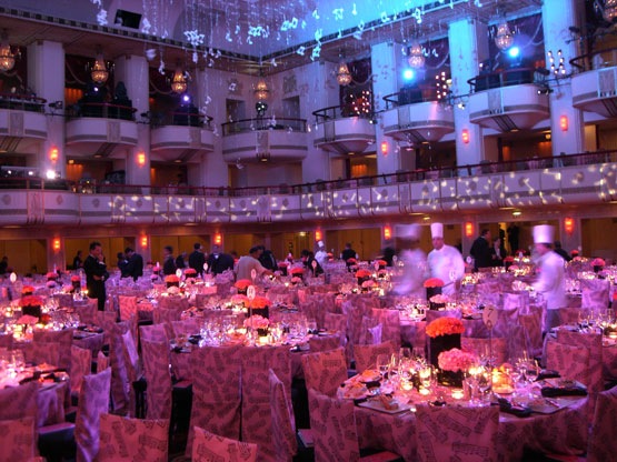[pink party table[3].jpg]