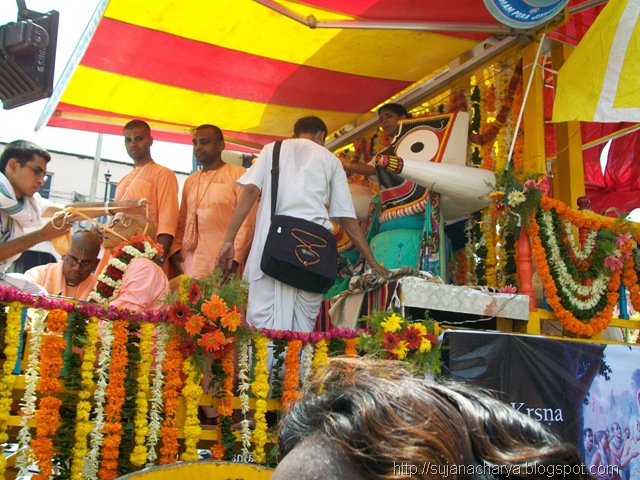 [BeforeRathyatra[1].jpg]