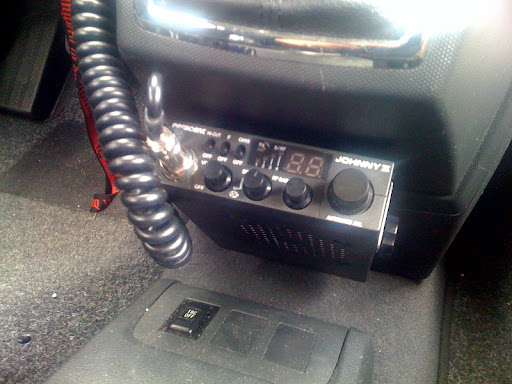 Gdzie zamontowaliscie radio? - forum CB Radio - GoldenLine.pl