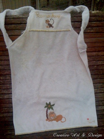[baby apron 1[2].jpg]