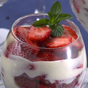 [Strawberries & Cream[9].jpg]