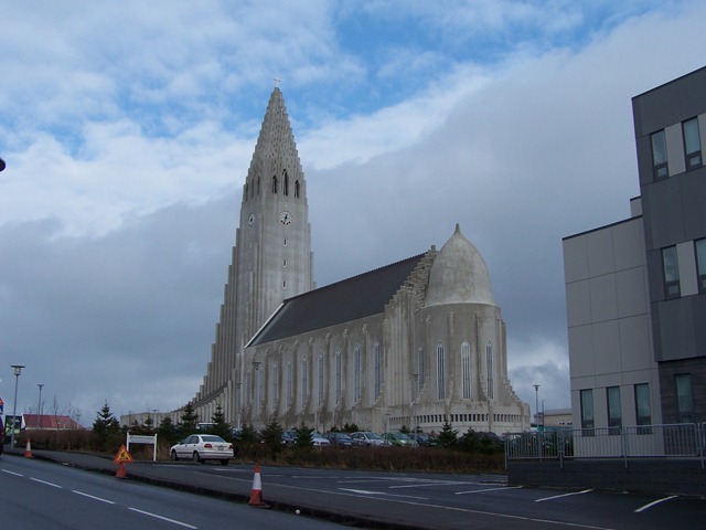 [IcelandChurch7.jpg]