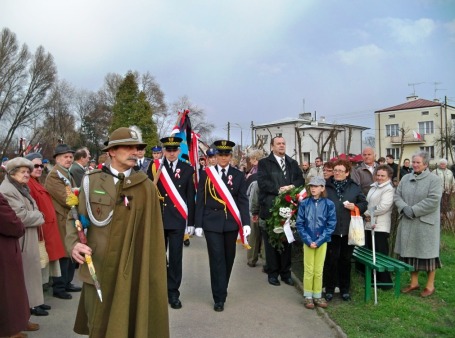 Starachowickie obchody pamięci ofiar zbrodni Katynia 