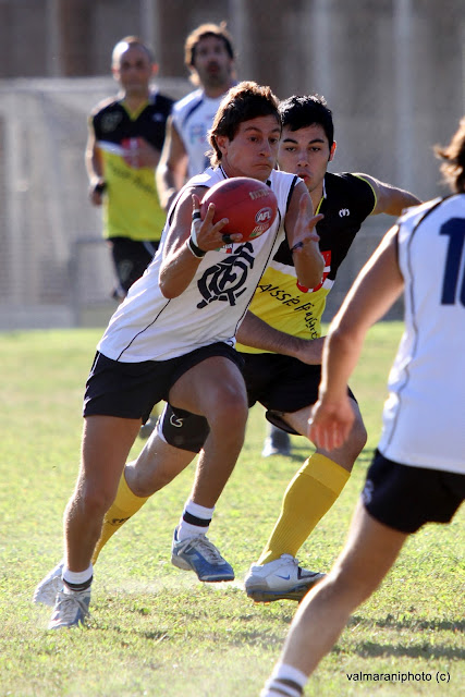 IMAGE: http://lh5.ggpht.com/_u9HOGd0lrSA/THqQUguEexI/AAAAAAAABkI/Klf4OPhbAEA/s640/IMG_0279.JPG