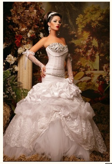 صور فساتين زفاف 2013 - اجمل فساتين الزفاف لعام 2013