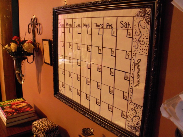 [closeupofcalendar[5].jpg]