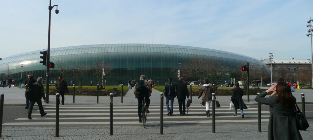 [201003180075.jpg]
