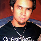 11-2006hottestguy-RubenCaballero-a.jpg
