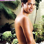cosmo2003-02-ReggieCurley.jpg