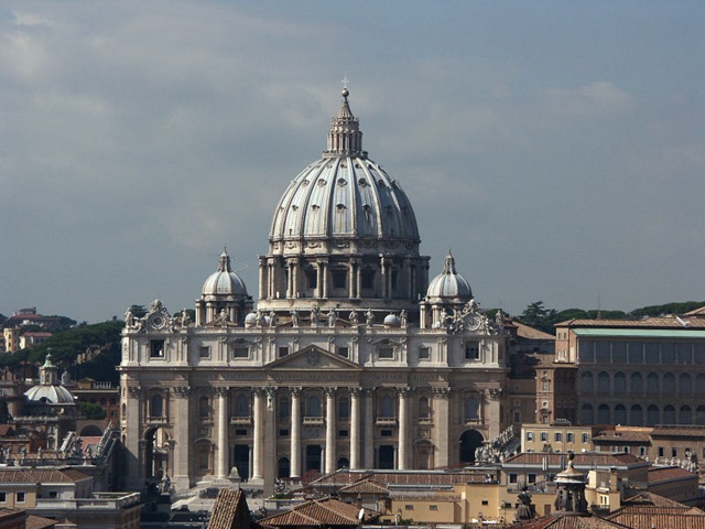 [800px-Petersdom[4].jpg]
