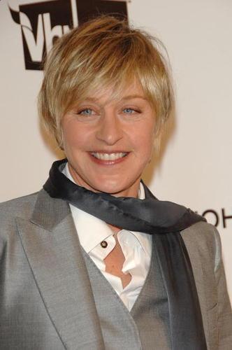 llen Lee DeGeneres short hairstyle