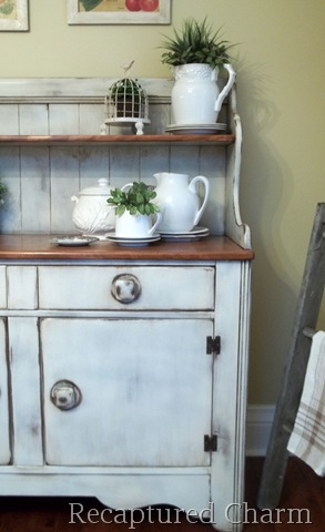 [early 20th century  hutch 010a[8].jpg]