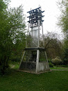 Glockenspielturm im Park