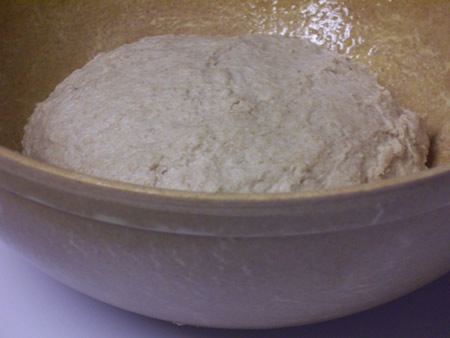[basic-savory-bread-dough 008[5].jpg]