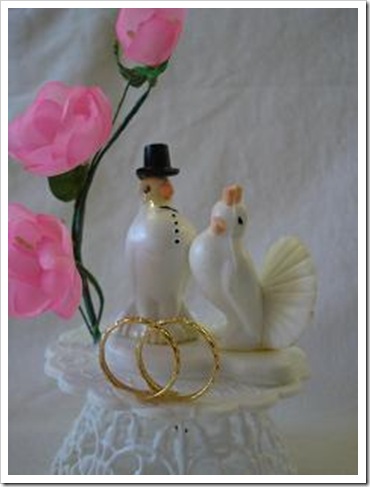 1980s Dove Wedding Cake Toppers