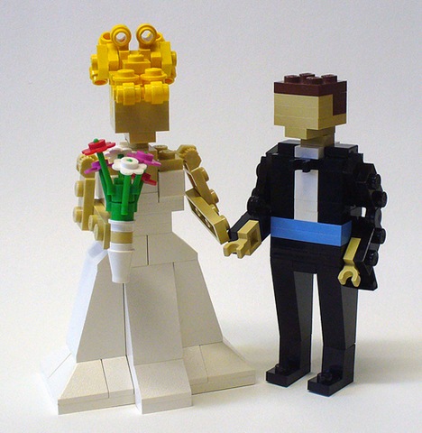 [LEGO Miniland Wedding Cake Toppers[5].jpg]
