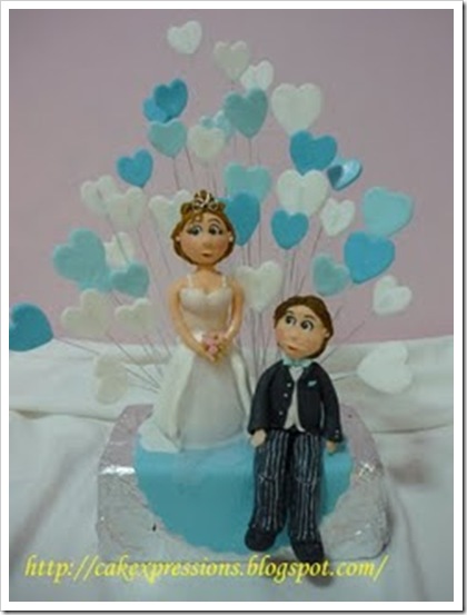 Cartoon Bride & Groom cake toppers