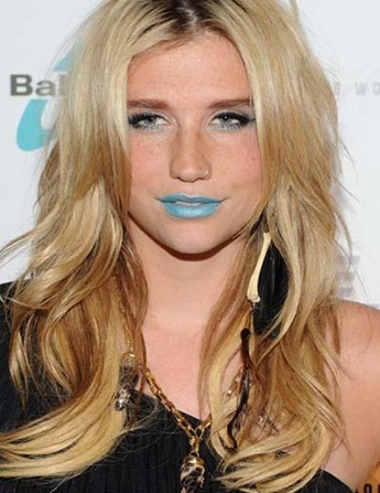 batom azul batom azul