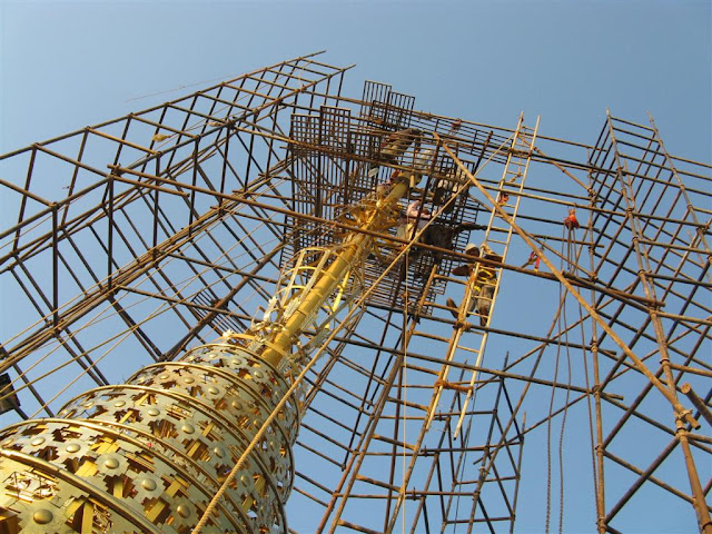 The crystal at the summit