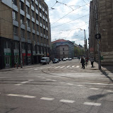 Na Jesenského ulicu zo Štúrovej je povolený vjazd cyklistom (značka zákaz vjazdu všetkým motorovým vozidlám okrem MHD). Odbočenie na ňu však je zakázané (okrem MHD) - značka vpravo.