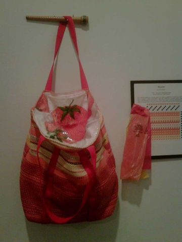 [Amy'sBag[12].jpg]