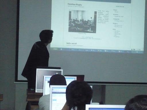 blogging at UPI