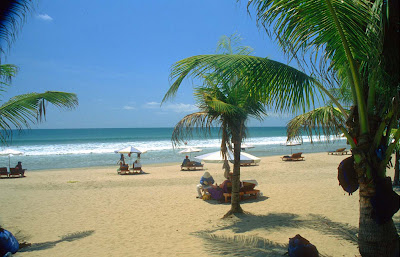 http://lh5.ggpht.com/_v0KUTPU8vXE/Susl9A4x1yI/AAAAAAAAAEA/e17pB2uPTa8/s400/bali4.jpg