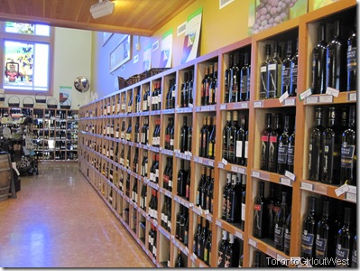 Look at all that wine!!! Look at all that wine!!!