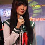 ashley and alodia gosiengfiao  (18).JPG