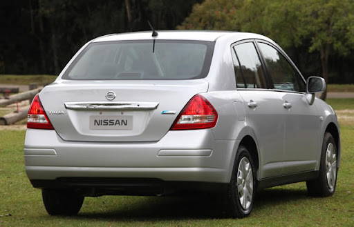 Fotos Nissan Tiida no brasil